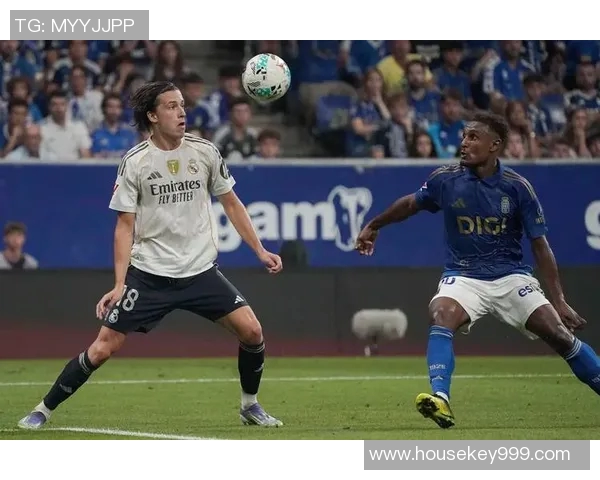 西甲保级区球队频繁换帅寻求转机提升士气与战斗力